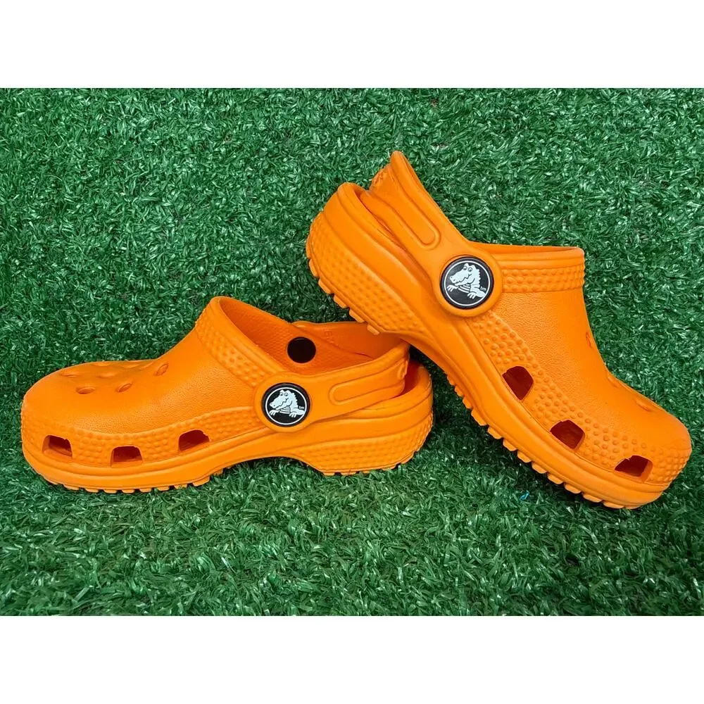 Crocs Kids Classic Clog C6 Orange Slip On Shoes Lightweight Summer Sandals